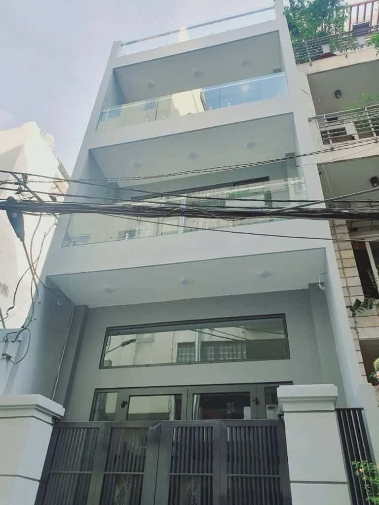 Cho thuê nhà mặt tiền Lê Văn Duyệt Quận 1, TP.HCM – 4 phòng ngủ, giá 38 triệu