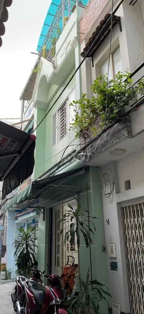 Cho thuê nhà mặt tiền Đường số 8 Thủ Đức, TP.HCM – 3 phòng ngủ, giá 11.5 triệu