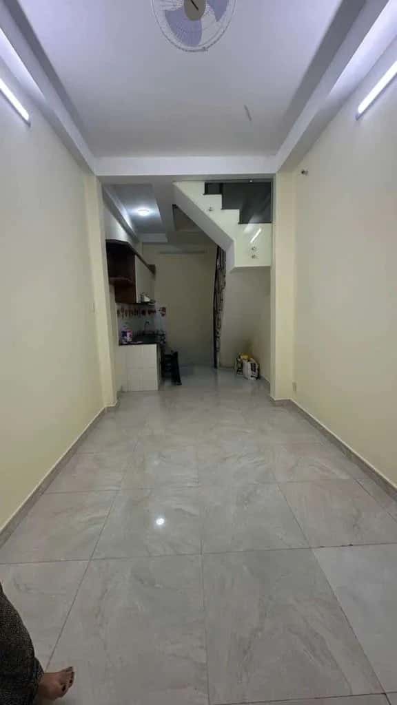 Cho thuê nhà hẻm Đường Trần Đình Xu Quận 1, TP.HCM – 2 phòng ngủ, giá 11 triệu