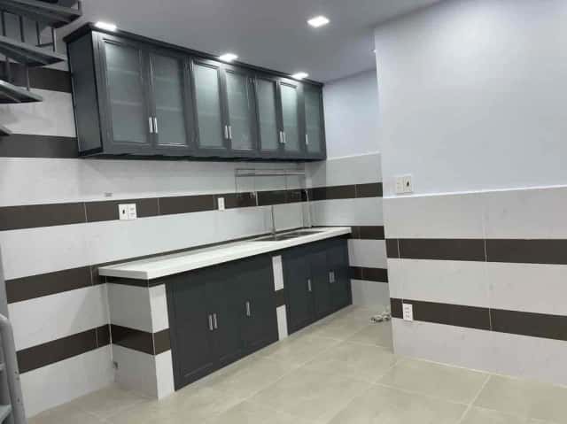 Cho thuê nhà hẻm Nguyễn Gia Trí Quận Bình Thạnh, TP.HCM – 2 phòng ngủ, giá 9 triệu Cho thuê nhà hẻm Nguyễn Gia Trí Quận Bình Thạnh, TP.HCM – 2 phòng ngủ, giá 9 triệu