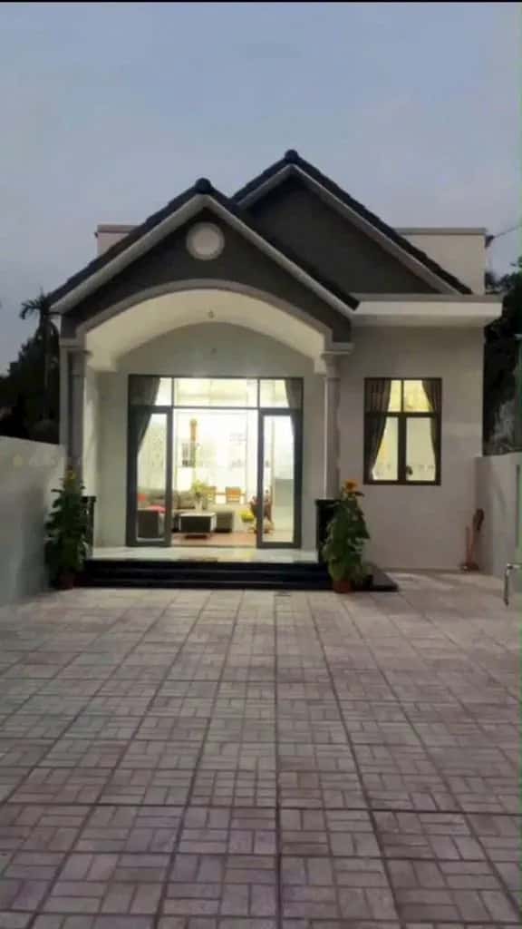Cho thuê nhà mặt tiền Đường Cách Mạng Tháng Tám Thành phố Thủ Dầu Một, TP.HCM – 3 phòng ngủ, giá 10 triệu