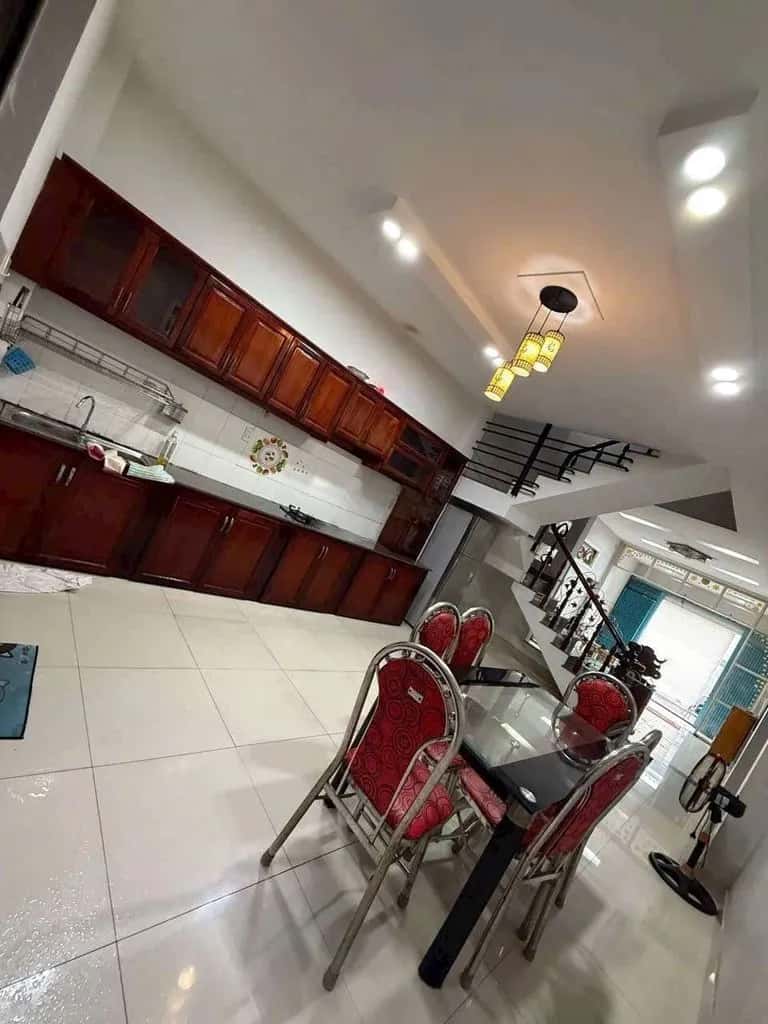 Cho thuê nhà hẻm Dương Thị Mười Quận 12, TP.HCM – 3 phòng ngủ, giá 9 triệu