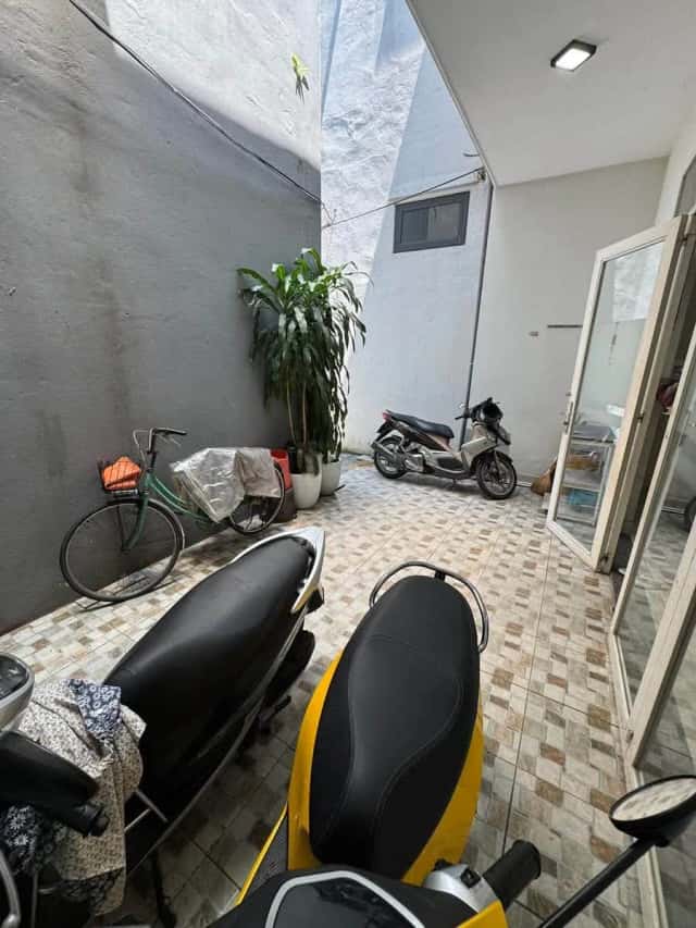 Cho thuê nhà hẻm Lê Bá Trinh Hòa Cường, Đà Nẵng – 3 phòng ngủ, giá 12 triệu Cho thuê nhà hẻm Lê Bá Trinh Hòa Cường, Đà Nẵng – 3 phòng ngủ, giá 12 triệu