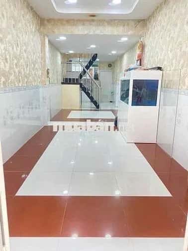 Cho thuê nhà hẻm Nguyễn Khoái Quận 4, TP.HCM – 2 phòng ngủ, giá 15 triệu