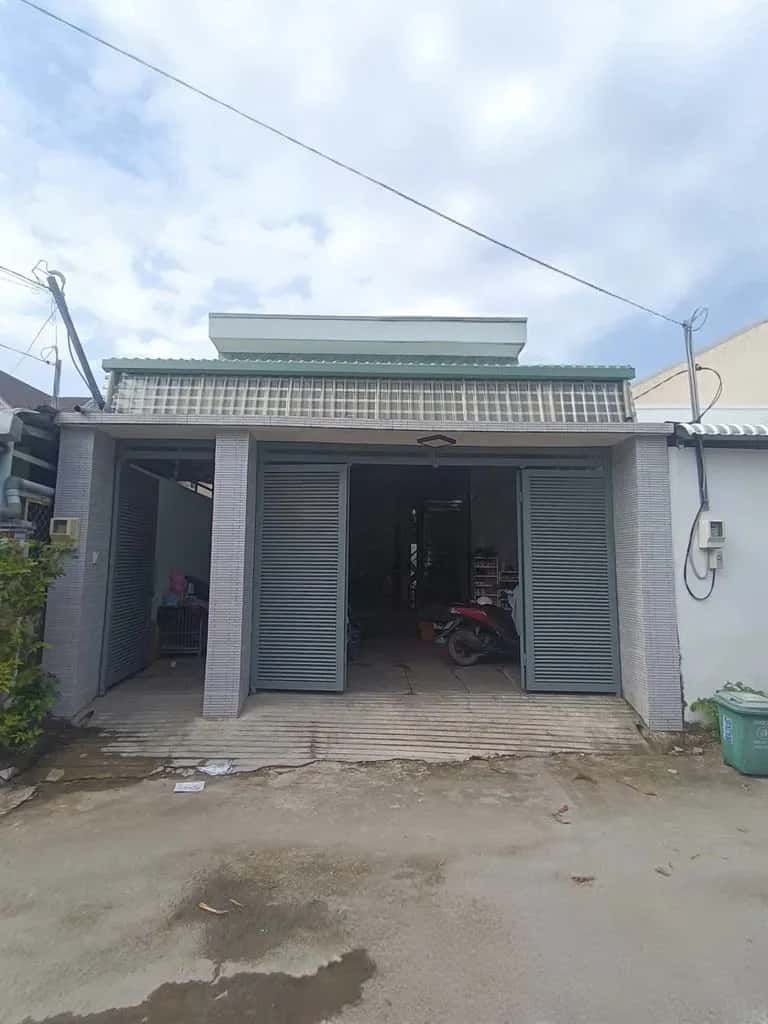 Cho thuê nhà hẻm Đường Cầu Xây Quận 9 cũ, Ho Chi Minh – 3 phòng ngủ, giá 9 triệu