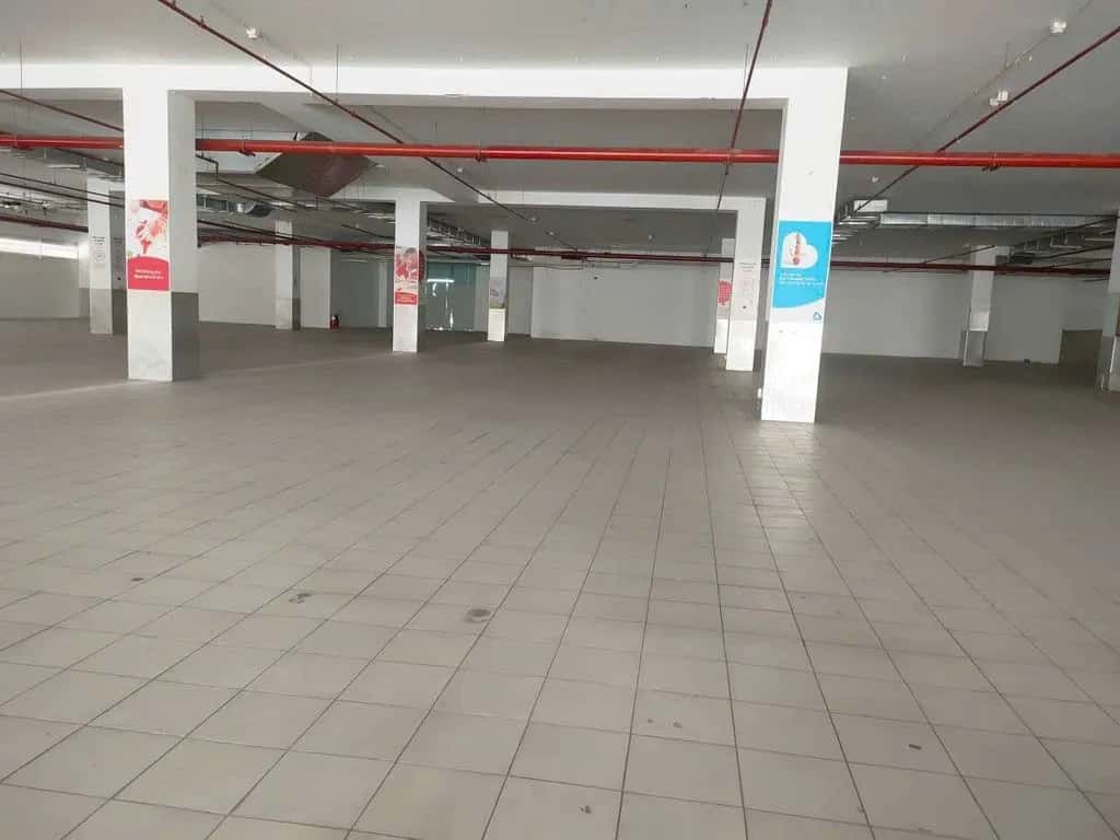 Cho thuê kho, nhà xưởng Đường Phạm Văn Chí Quận 6, TP.HCM – giá 300 triệu