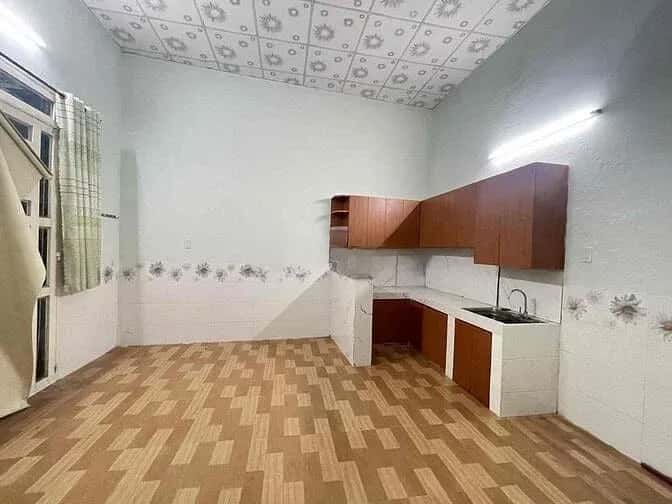 Cho thuê nhà hẻm Bình Thuỷ, Cần Thơ – 1 phòng ngủ, giá 2.5 triệu