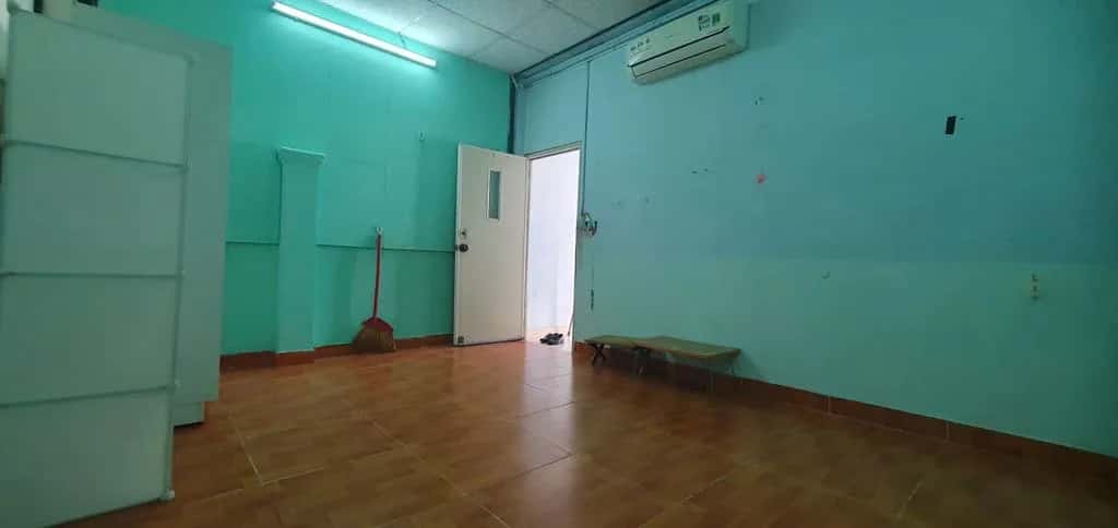 Cho thuê phòng trọ Đường Dã Tượng Quận 8, TP.HCM – 1 phòng ngủ, giá 2.8 triệu
