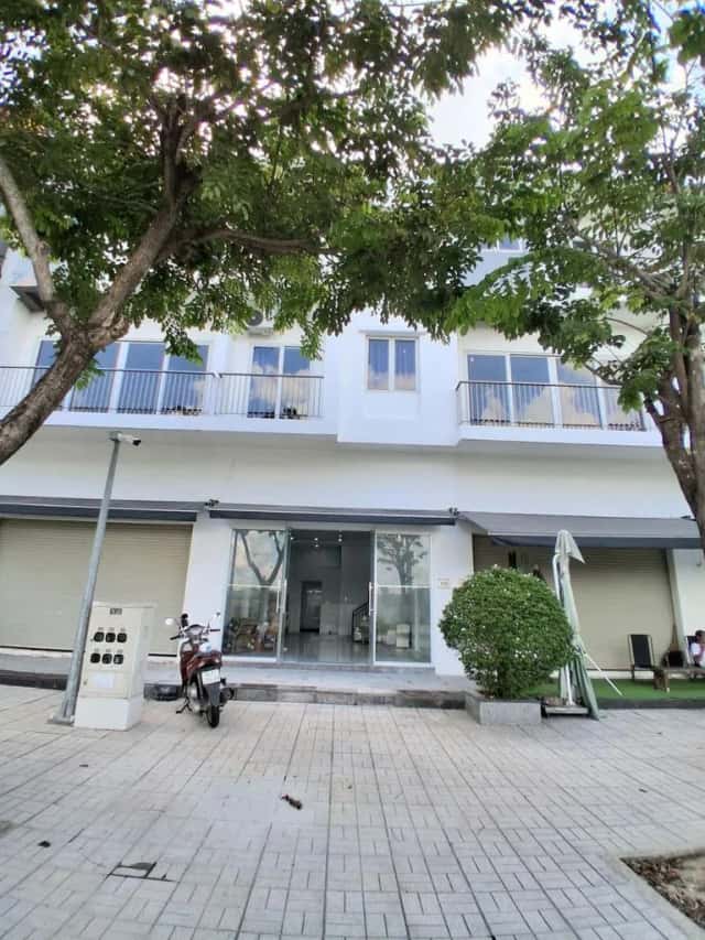 Cho thuê nhà mặt tiền Thành phố Thủ Dầu Một, Ho Chi Minh – 4 phòng ngủ, giá 15 triệu