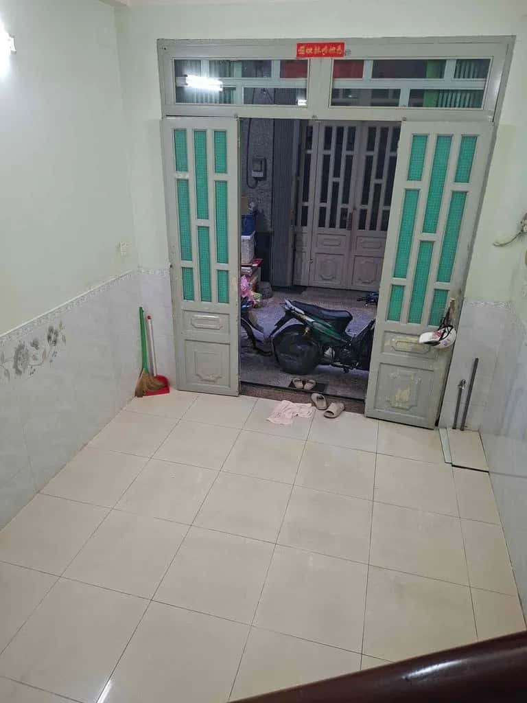 Cho thuê nhà hẻm Phú Định Quận 8, TP.HCM – 2 phòng ngủ, giá 7.5 triệu