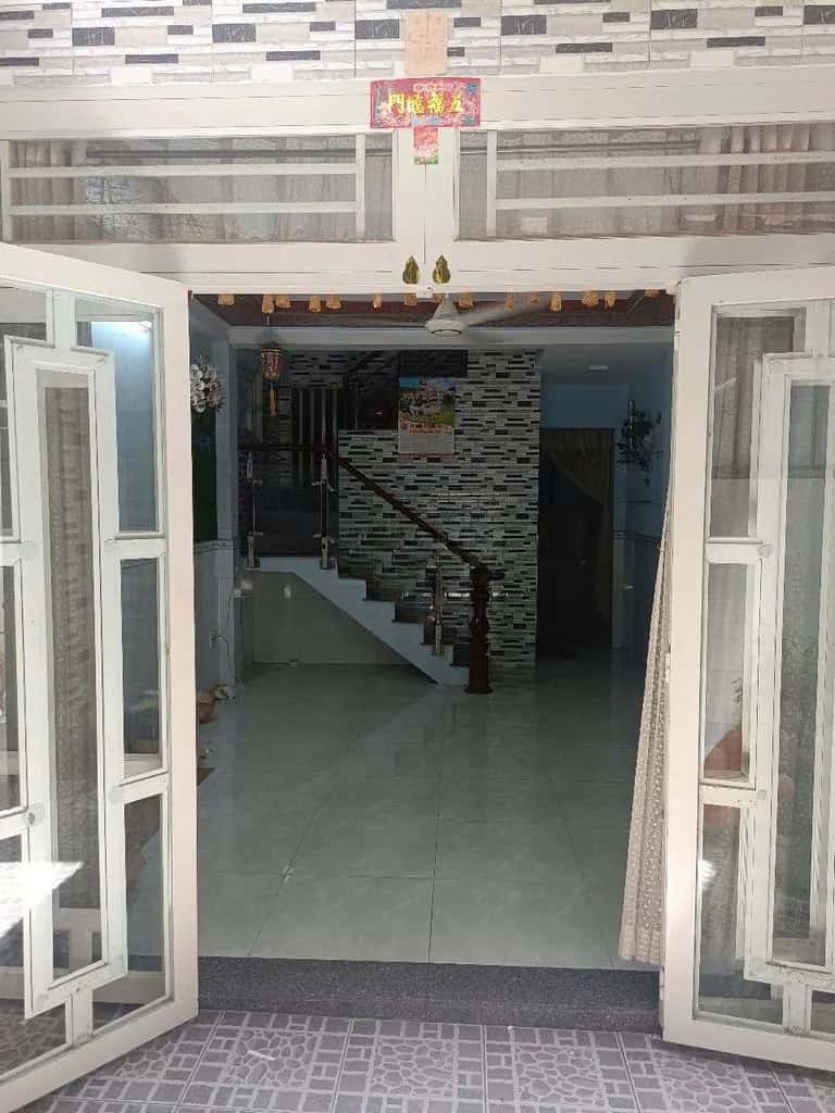 Cho thuê nhà hẻm Huỳnh Tấn Phát Quận 7, TP.HCM – 3 phòng ngủ, giá 9 triệu