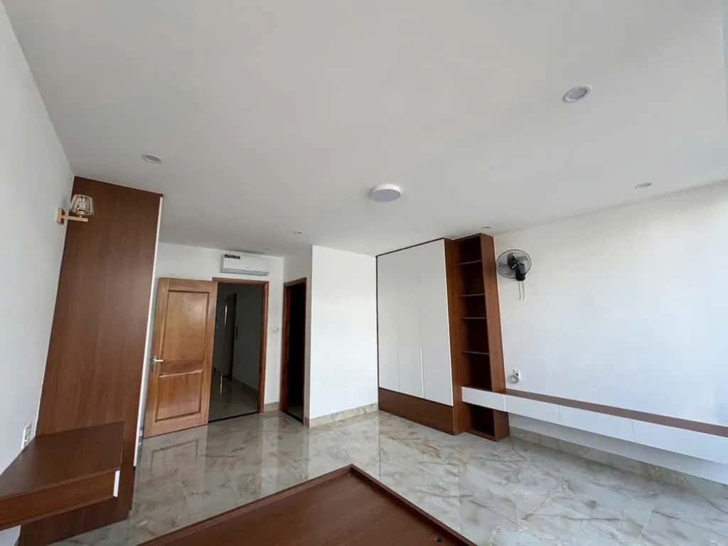 Cho thuê nhà hẻm Nguyễn Đình Chiểu Thành phố Buôn Ma Thuột, Dak Lak – 5 phòng ngủ, giá 35 triệu