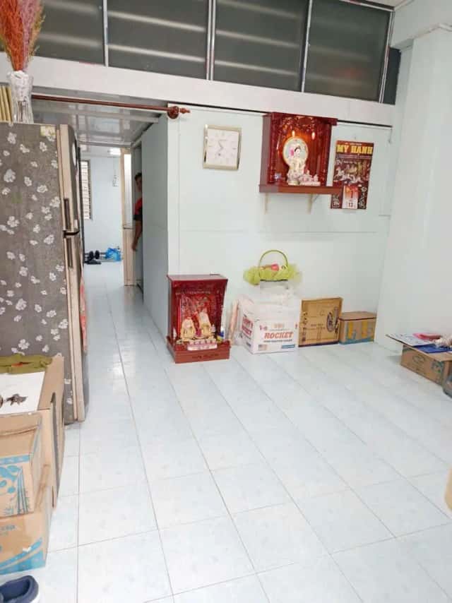 Cho thuê nhà hẻm Đường Hưng Phú Quận 8, TP.HCM – 2 phòng ngủ, giá 5.5 triệu Cho thuê nhà hẻm Đường Hưng Phú Quận 8, TP.HCM – 2 phòng ngủ, giá 5.5 triệu