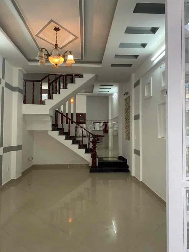 Cho thuê nhà hẻm Thạnh Lộc 17 Quận 12, TP.HCM – 4 phòng ngủ, giá 11 triệu Cho thuê nhà hẻm Thạnh Lộc 17 Quận 12, TP.HCM – 4 phòng ngủ, giá 11 triệu