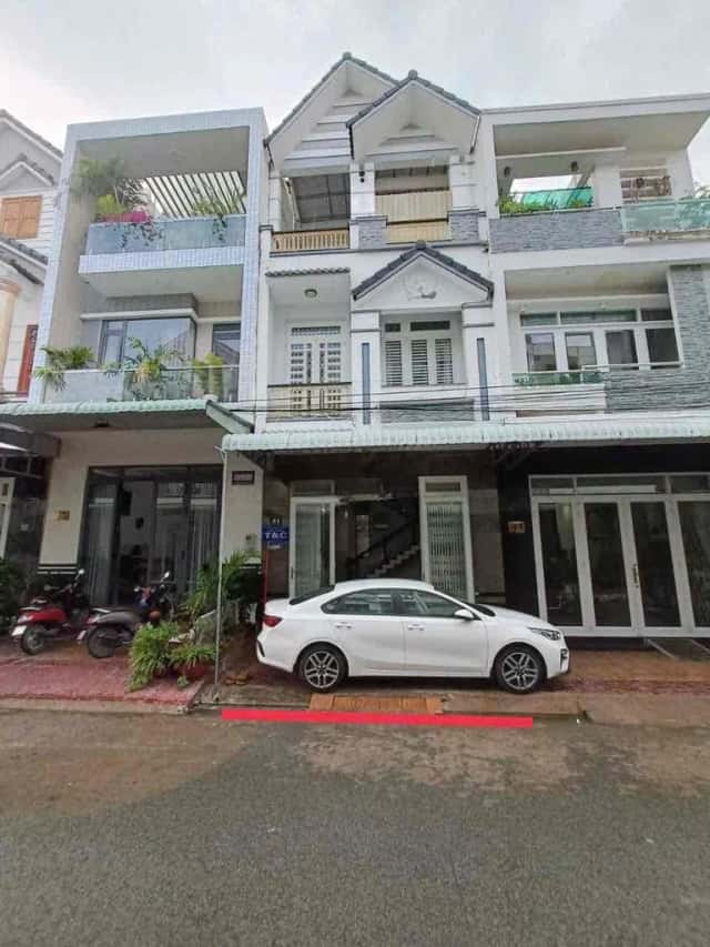 Cho thuê nhà hẻm Đường 8C2 Hung Phu, Can Tho – 3 phòng ngủ, giá 11 triệu Cho thuê nhà hẻm Đường 8C2 Hung Phu, Can Tho – 3 phòng ngủ, giá 11 triệu