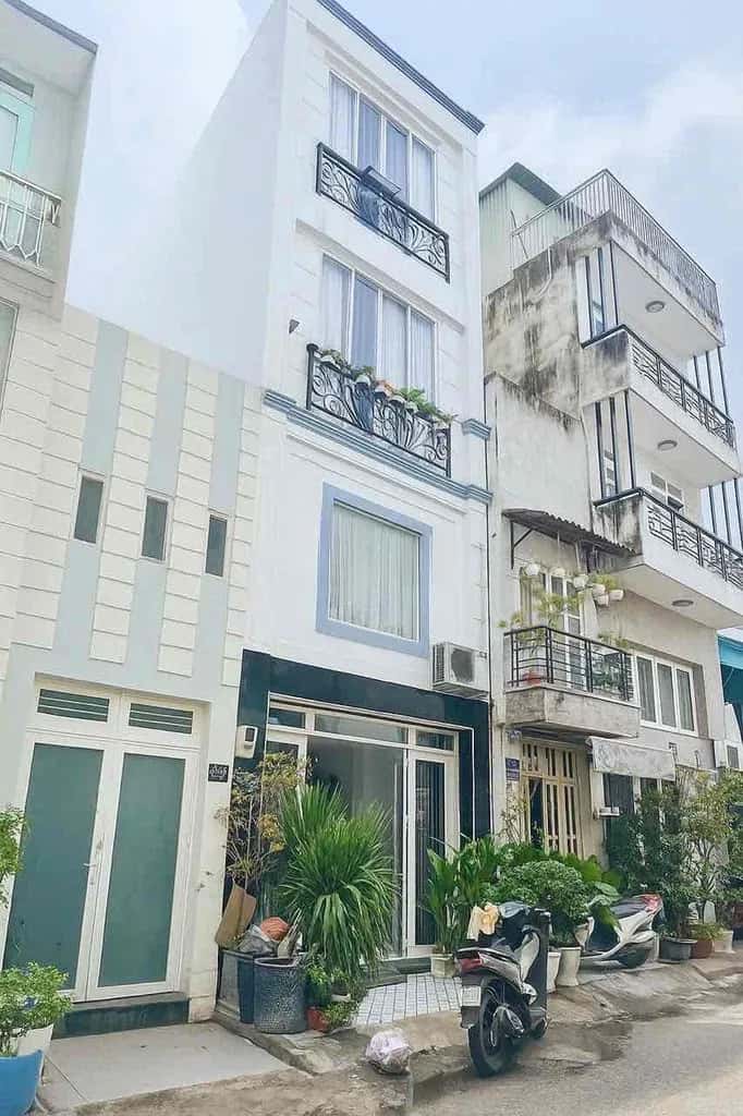 Cho thuê nhà hẻm Vũ Huy Tấn Bình Thạnh, TP.HCM – 3 phòng ngủ, giá 18 triệu