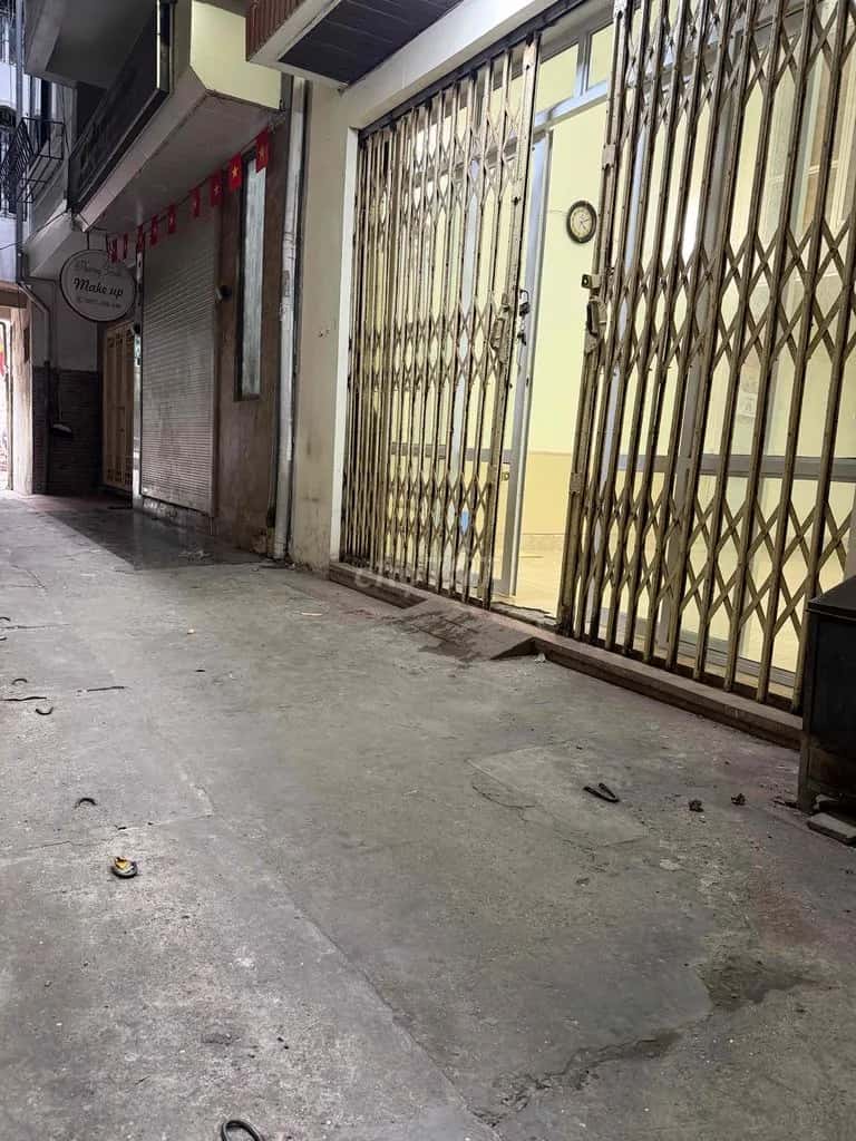 Cho thuê nhà hẻm Phố Nghĩa Dũng Hồng Hà, Hà Nội – 4 phòng ngủ, giá 12.5 triệu