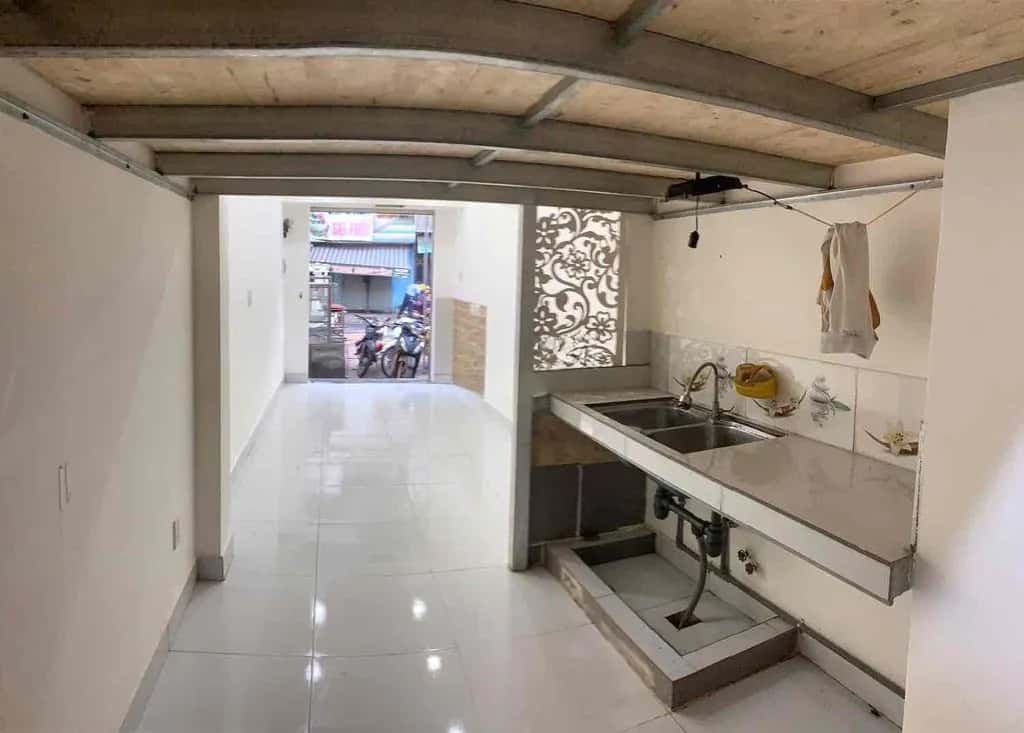Cho thuê nhà mặt tiền Đường Vĩnh Khánh Quận 4, TP.HCM – giá 12 triệu