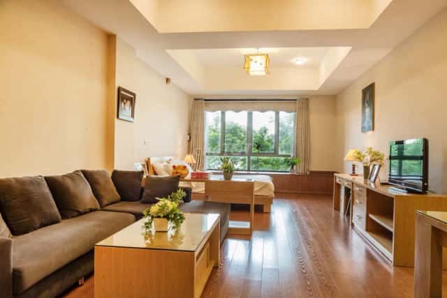 Cho thuê căn hộ dịch vụ Phố Ô Đồng Lầm Văn Miếu - Quốc Tử Giám, Hà Nội – 1 phòng ngủ, giá 11 triệu Cho thuê căn hộ dịch vụ Phố Ô Đồng Lầm Văn Miếu - Quốc Tử Giám, Hà Nội – 1 phòng ngủ, giá 11 triệu