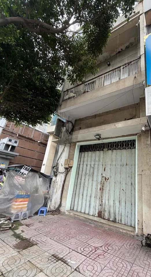 Cho thuê nhà mặt tiền Đường Nguyễn Trãi Quận 5, TP.HCM – giá 18 triệu Cho thuê nhà mặt tiền Đường Nguyễn Trãi Quận 5, TP.HCM – giá 18 triệu