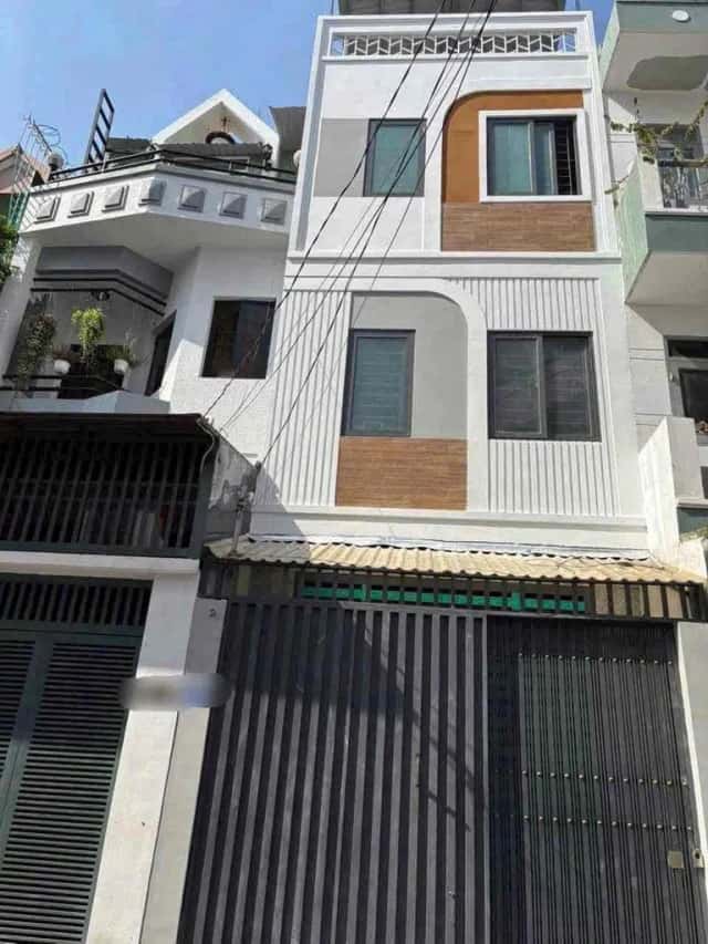 Cho thuê nhà hẻm Hẻm 50/15 Dương Quảng Hàm Gò Vấp, TP.HCM – 4 phòng ngủ, giá 16 triệu