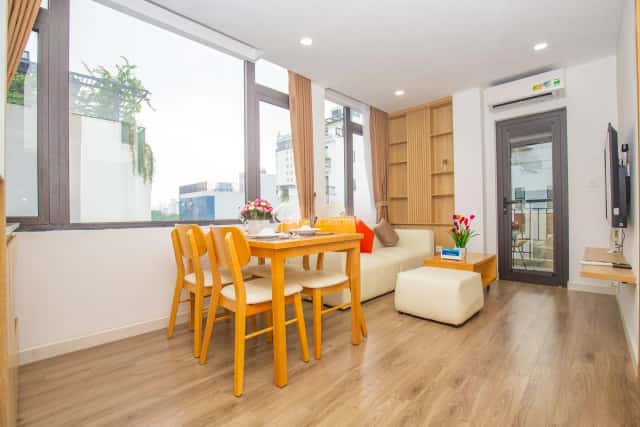 Cho thuê căn hộ dịch vụ Phố Linh Lang Giảng Võ, Hà Nội – giá 24 triệu Cho thuê căn hộ dịch vụ Phố Linh Lang Giảng Võ, Hà Nội – giá 24 triệu
