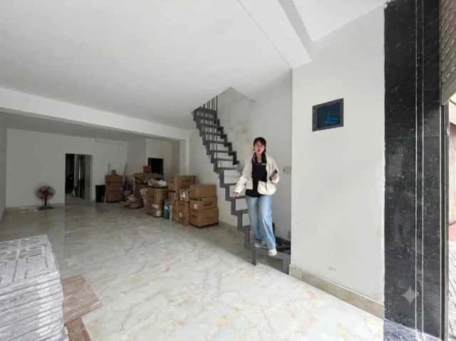 Cho thuê nhà mặt tiền Đường Trần Bình Trọng Quận 5, TP.HCM – giá 30 triệu Cho thuê nhà mặt tiền Đường Trần Bình Trọng Quận 5, TP.HCM – giá 30 triệu