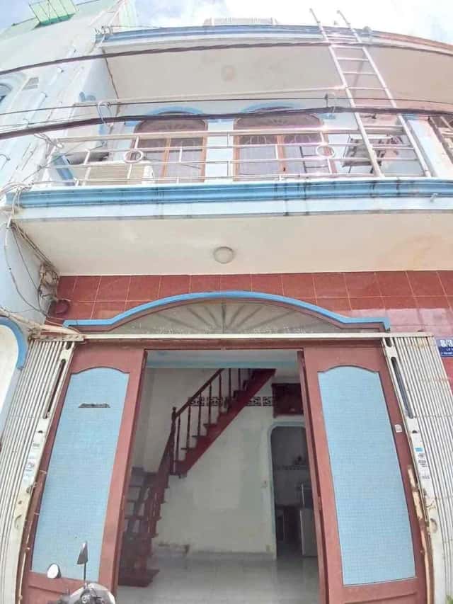 Bán nhà hẻm Đường Lý Tuệ Quận Tân Phú, TP.HCM – 2 phòng ngủ, giá 3.6 tỷ Bán nhà hẻm Đường Lý Tuệ Quận Tân Phú, TP.HCM – 2 phòng ngủ, giá 3.6 tỷ