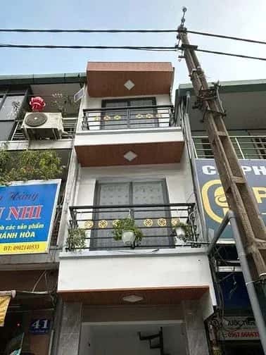 Cho thuê nhà mặt tiền Đường Phạm Viết Chánh Quận 1, TP.HCM – giá 17 triệu Cho thuê nhà mặt tiền Đường Phạm Viết Chánh Quận 1, TP.HCM – giá 17 triệu