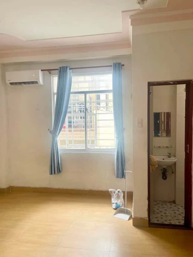 Cho thuê phòng trọ Đường Lý Thường Kiệt Quận 10, TP.HCM – 1 phòng ngủ, giá 3.5 triệu