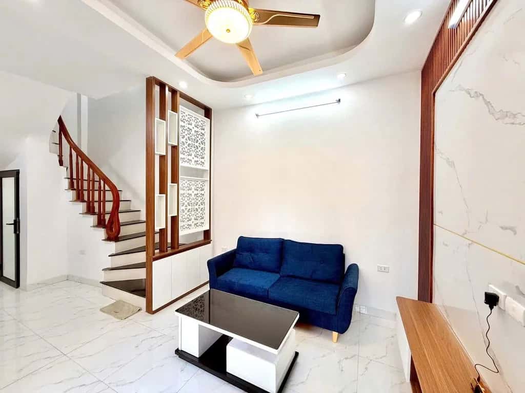 Cho thuê nhà hẻm Lĩnh Nam Lĩnh Nam, Hà Nội – 3 phòng ngủ, giá 12.5 triệu