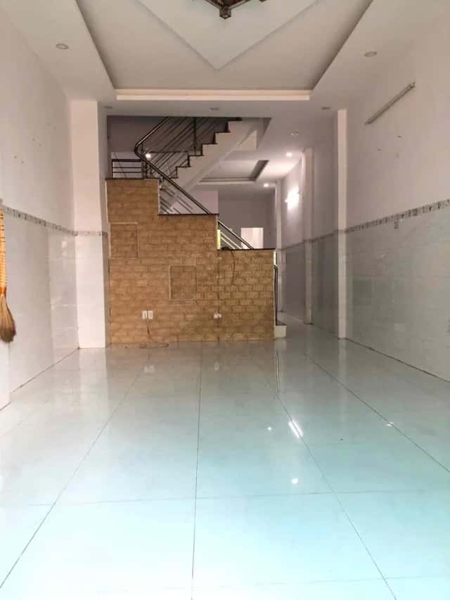 Cho thuê nhà mặt tiền Đường Số 12 Quận 9 cũ, TP.HCM – 3 phòng ngủ, giá 12 triệu Cho thuê nhà mặt tiền Đường Số 12 Quận 9 cũ, TP.HCM – 3 phòng ngủ, giá 12 triệu