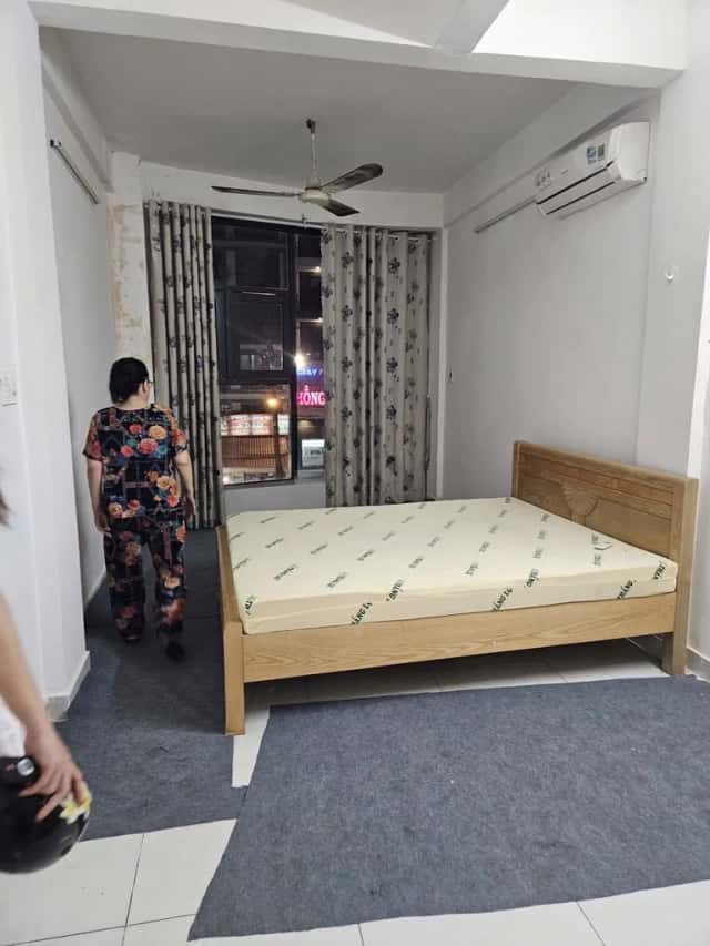 Cho thuê nhà mặt tiền Cách Mạng Tháng Tám Quận Tân Bình, TP.HCM – 4 phòng ngủ, giá 28 triệu Cho thuê nhà mặt tiền Cách Mạng Tháng Tám Quận Tân Bình, TP.HCM – 4 phòng ngủ, giá 28 triệu