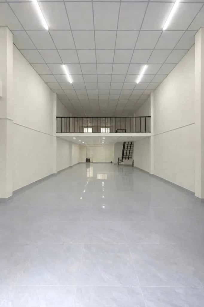 Cho thuê nhà mặt tiền Lạc Long Quân Quận Tân Bình, TP.HCM – giá 20 triệu
