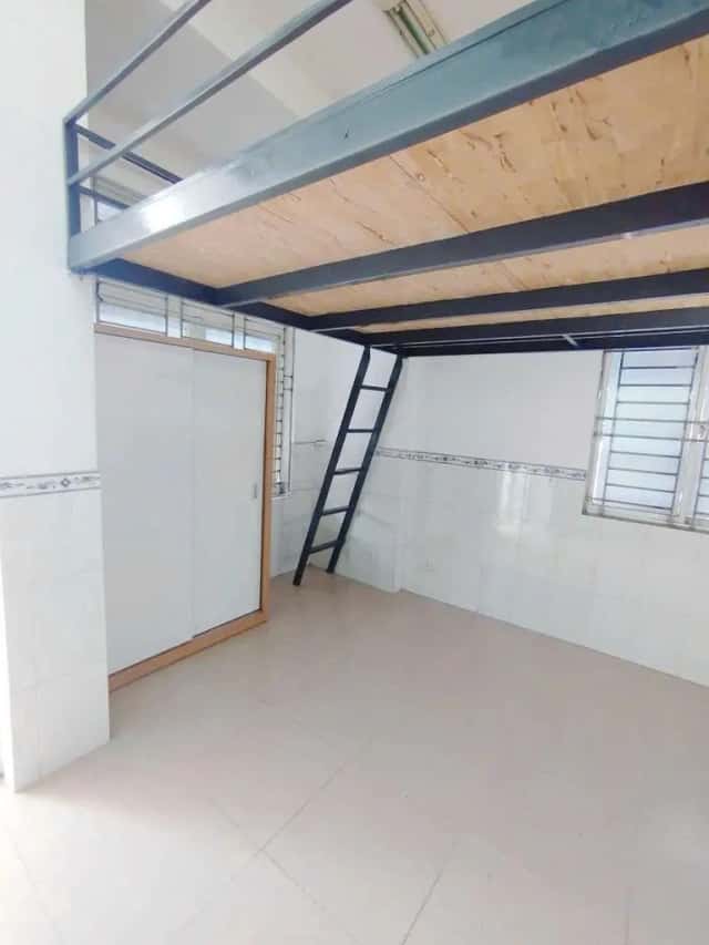 Cho thuê BĐS khác Đường Tân Chánh Hiệp 18 Quận 12, TP.HCM – 15 phòng ngủ, giá 2.7 triệu
