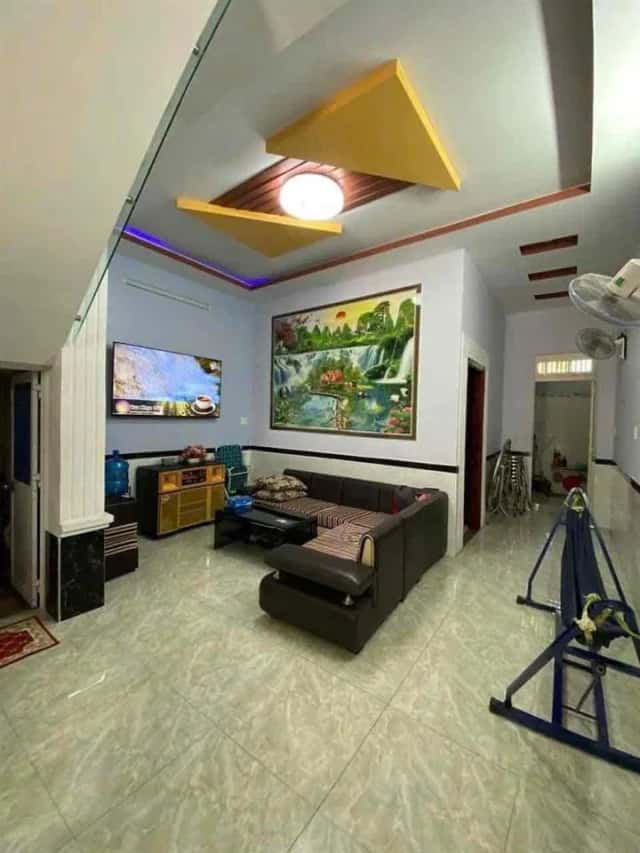 Cho thuê nhà hẻm Xuan Thoi Son, Ho Chi Minh – 4 phòng ngủ, giá 9 triệu Cho thuê nhà hẻm Xuan Thoi Son, Ho Chi Minh – 4 phòng ngủ, giá 9 triệu