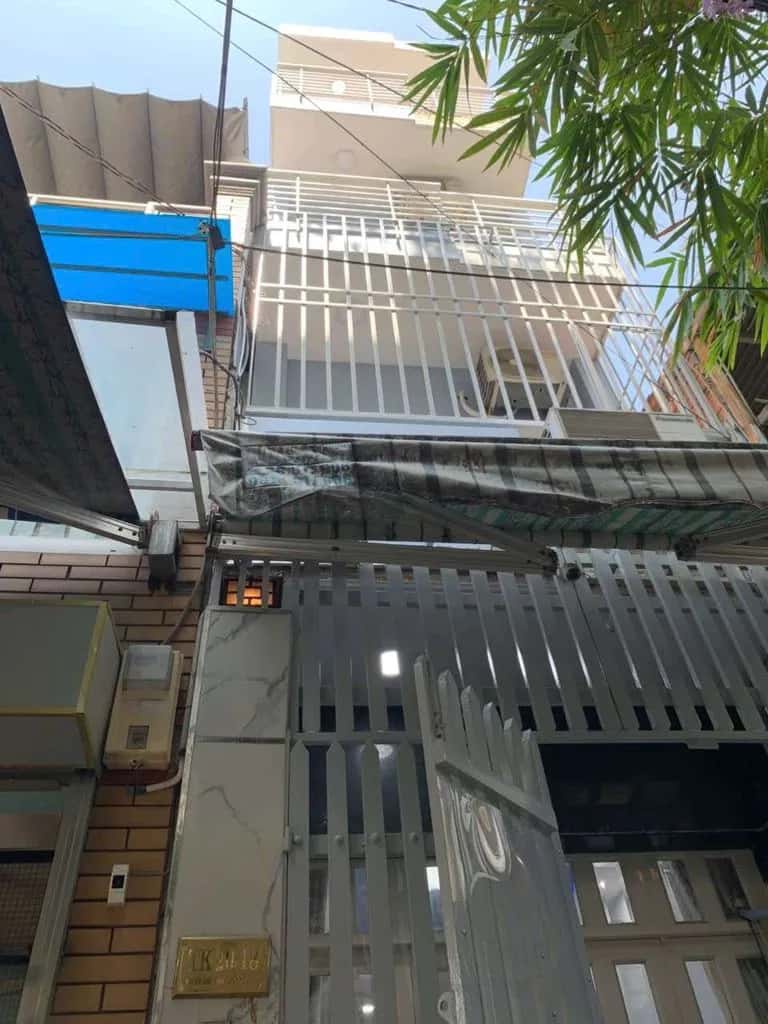 Cho thuê nhà hẻm Nguyễn Cảnh Chân Quận 1, TP.HCM – 2 phòng ngủ, giá 15 triệu