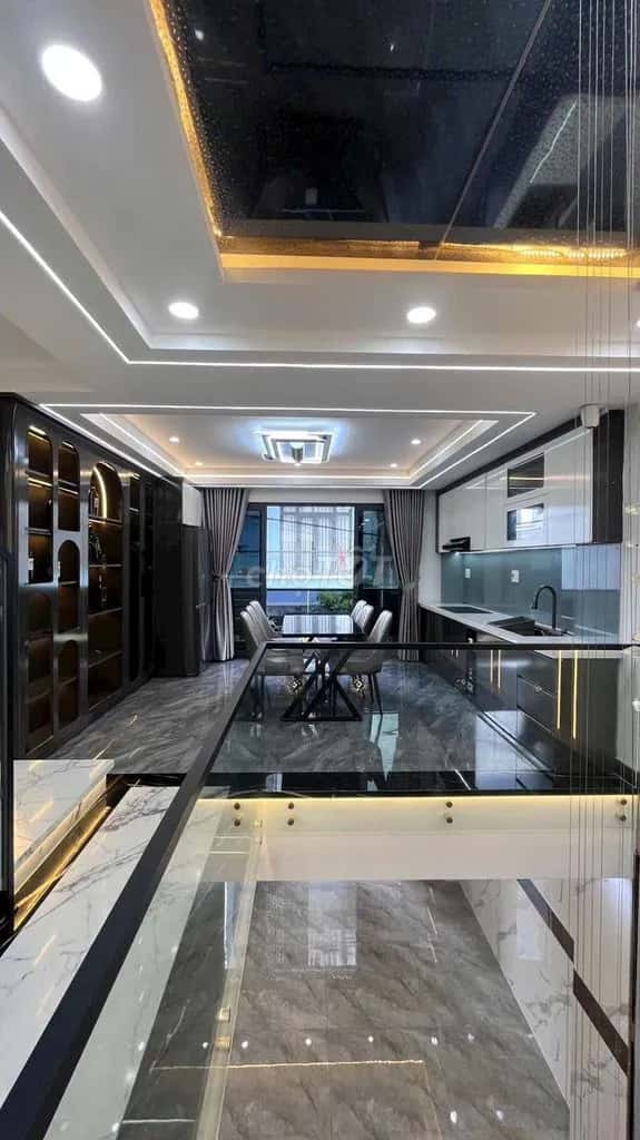 Cho thuê nhà hẻm Đường Dương Thị Giang Quận 12, TP.HCM – 6 phòng ngủ, giá 20 triệu Cho thuê nhà hẻm Đường Dương Thị Giang Quận 12, TP.HCM – 6 phòng ngủ, giá 20 triệu