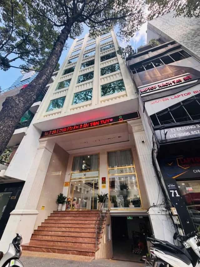 Cho thuê nhà mặt tiền Đường 3 Tháng 2 Quận 10, TP.HCM – giá 300 triệu Cho thuê nhà mặt tiền Đường 3 Tháng 2 Quận 10, TP.HCM – giá 300 triệu