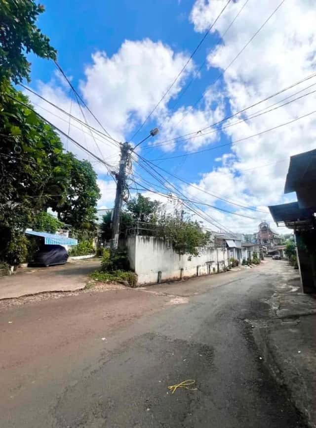 Cho thuê nhà mặt tiền Nguyễn Du Thành phố Buôn Ma Thuột, Đắk Lắk – 1 phòng ngủ, giá 8 triệu Cho thuê nhà mặt tiền Nguyễn Du Thành phố Buôn Ma Thuột, Đắk Lắk – 1 phòng ngủ, giá 8 triệu