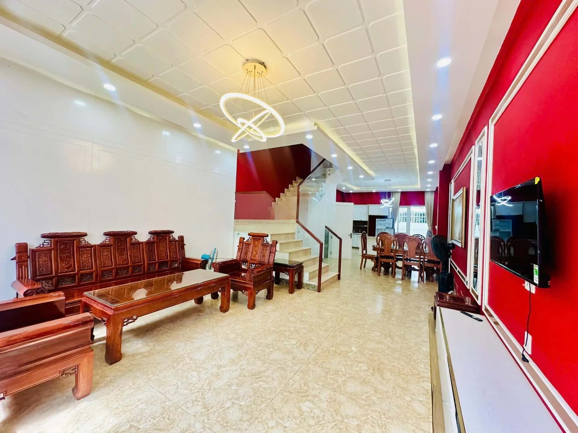 Cho thuê nhà hẻm Vành Đai Trong Quận 9, TP.HCM – 4 phòng ngủ, giá 15 triệu