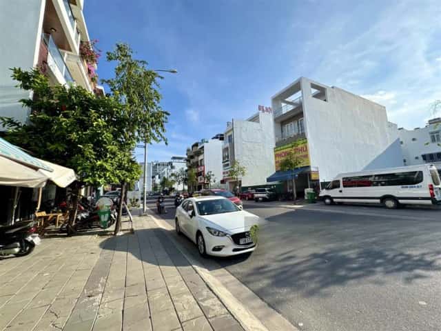Cho thuê nhà hẻm Đường Thích Quảng Đức Nha Trang, Khánh Hòa – 5 phòng ngủ, giá 36 triệu Cho thuê nhà hẻm Đường Thích Quảng Đức Nha Trang, Khánh Hòa – 5 phòng ngủ, giá 36 triệu