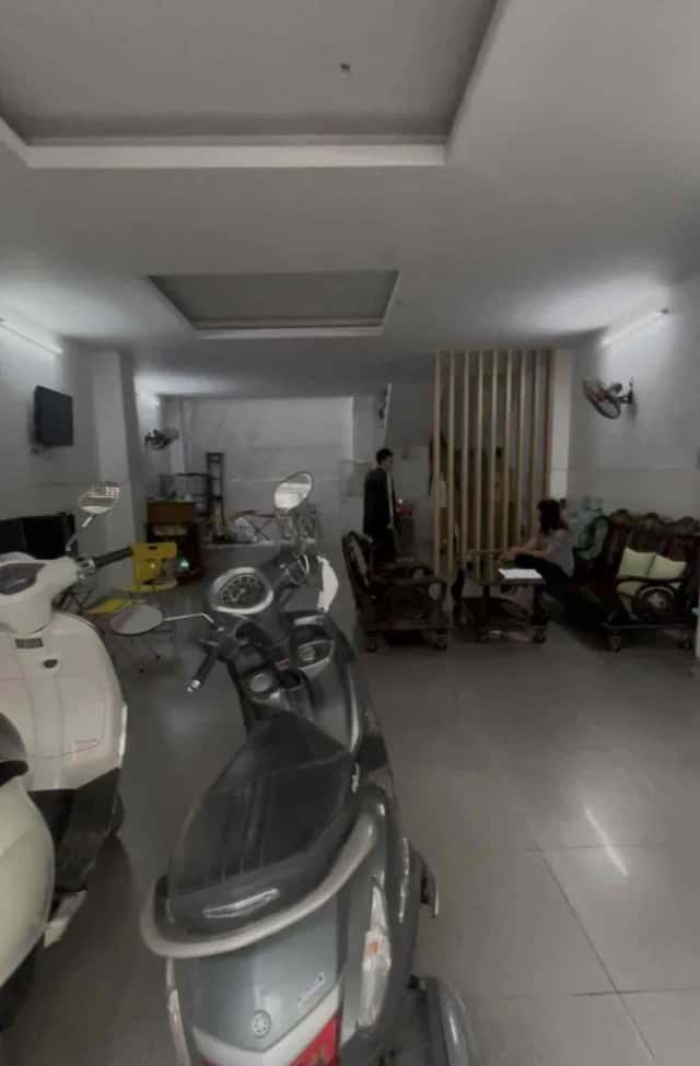 Cho thuê nhà mặt tiền Đường Phan Huy Ích Quận Tân Bình, TP.HCM – giá 8 triệu