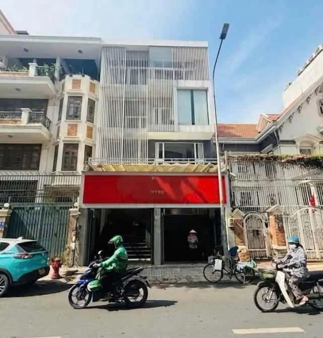 Cho thuê nhà mặt tiền Huỳnh Lan Khanh Tân Bình, TP.HCM – giá 75 triệu