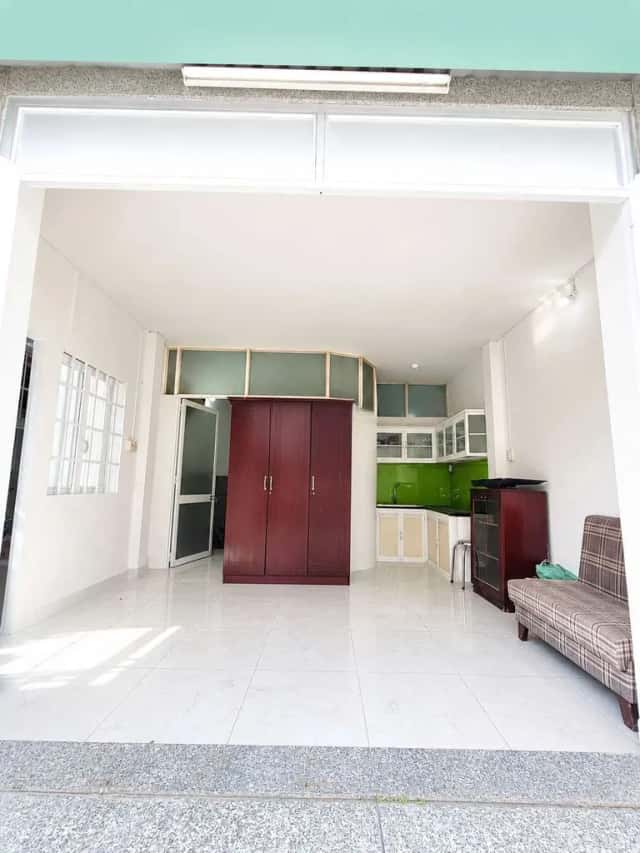 Cho thuê căn hộ dịch vụ Đường số 5 Thủ Đức, Ho Chi Minh – 1 phòng ngủ, giá 5 triệu