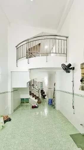 Cho thuê nhà hẻm Đường Cô Giang Quận 1, TP.HCM – 3 phòng ngủ, giá 16 triệu