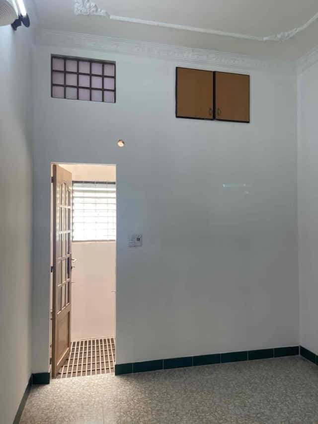 Cho thuê phòng trọ Đường Nguyễn Thượng Hiền Quận Bình Thạnh, TP.HCM – 1 phòng ngủ, giá 3.8 triệu