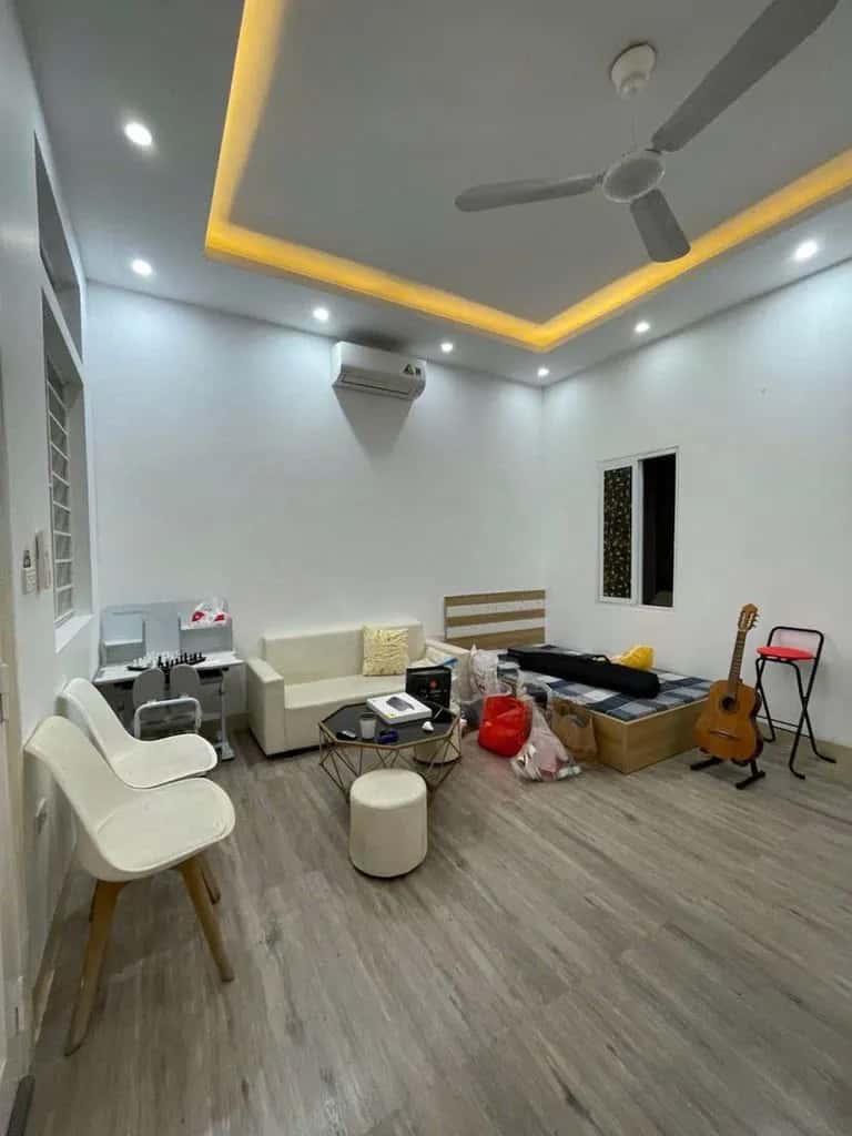 Cho thuê căn hộ dịch vụ Phố Tân Ấp Hồng Hà, Hà Nội – 2 phòng ngủ, giá 8 triệu