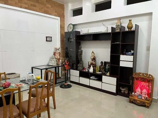 Cho thuê BĐS khác Đường Hai Bà Trưng Quận 1, TP.HCM – 3 phòng ngủ, giá 30 triệu