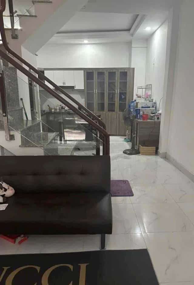 Cho thuê phòng trọ Đường Nguyễn Thanh Tuyền Quận Tân Bình, TP.HCM – giá 3.5 triệu